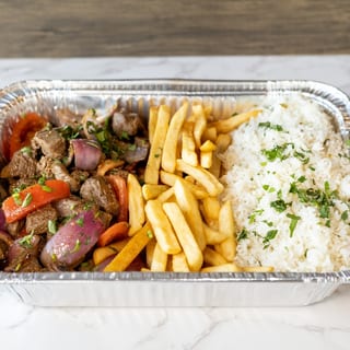 Lomo Saltado Tray